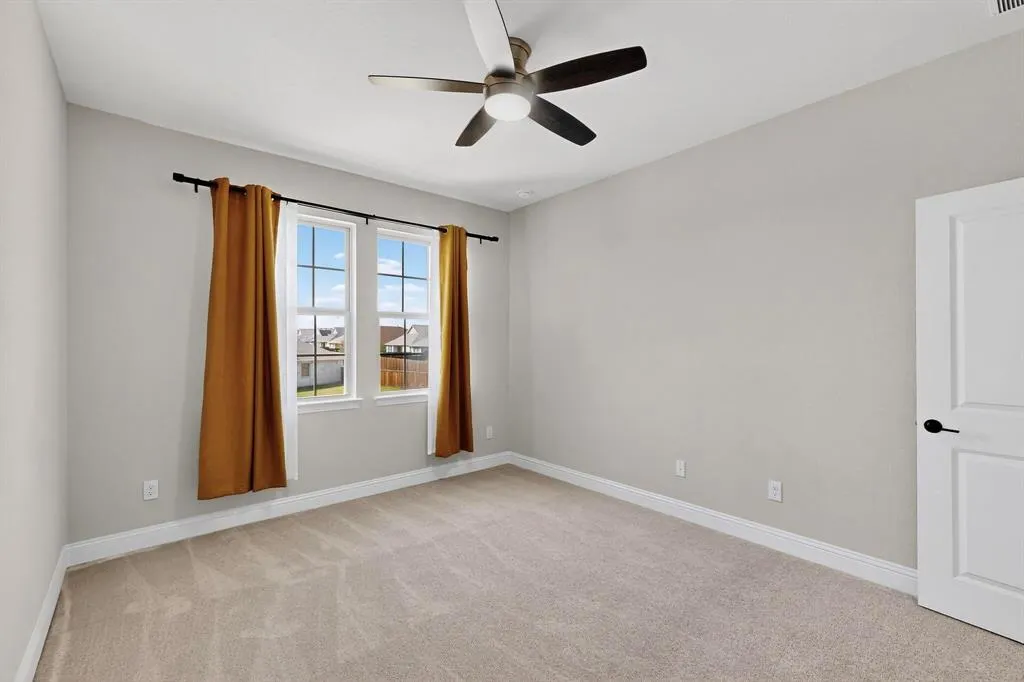 1717 Roadrunner Drive