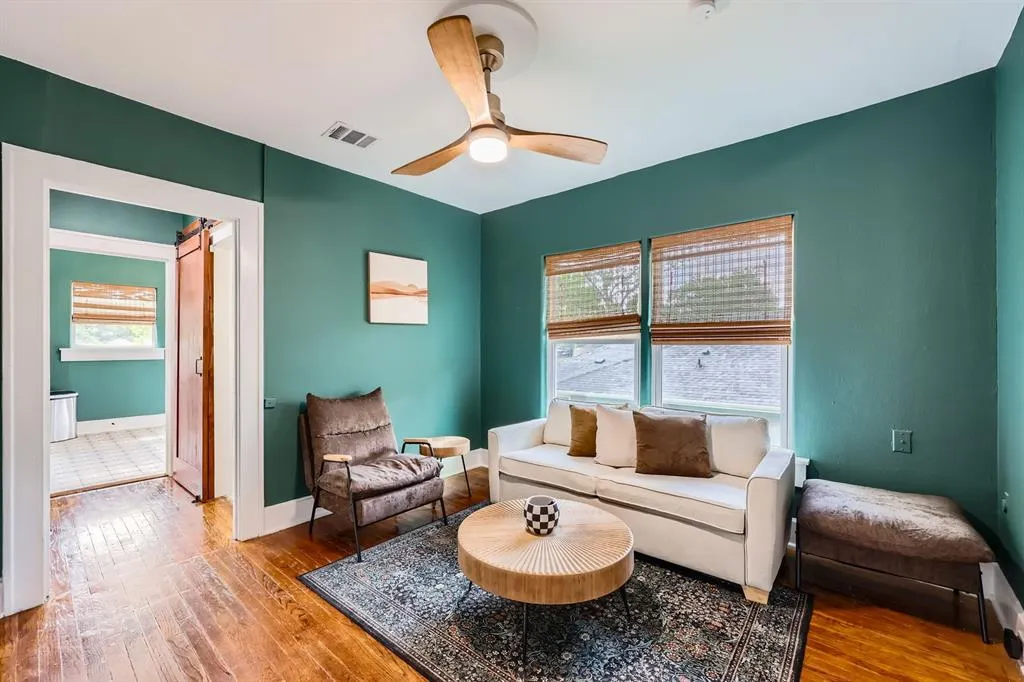 225 S Oak Cliff Boulevard, #227