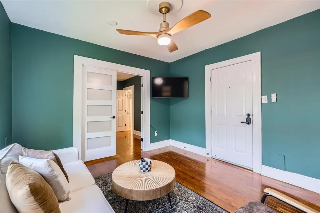 225 S Oak Cliff Boulevard, #227