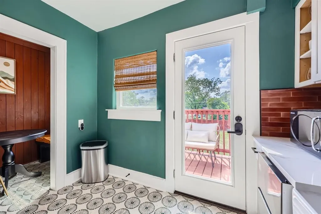 225 S Oak Cliff Boulevard, #227