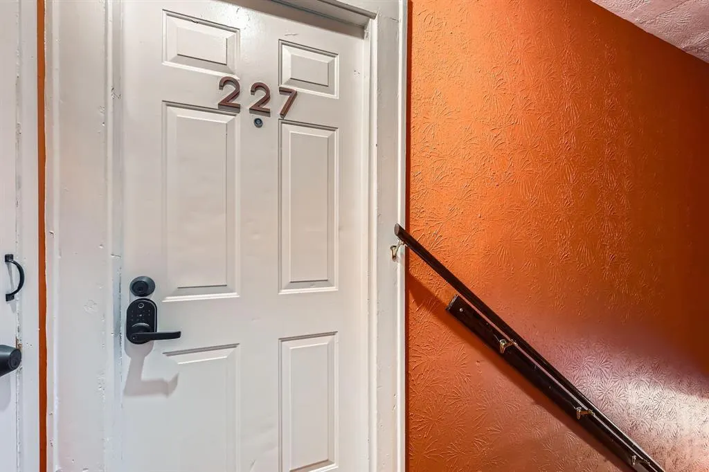 225 S Oak Cliff Boulevard, #227