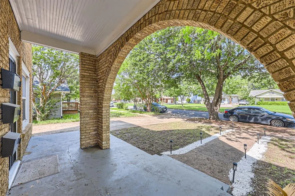 225 S Oak Cliff Boulevard, #227