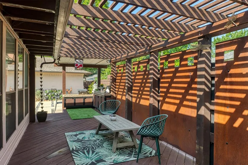 803 Brookhurst Drive