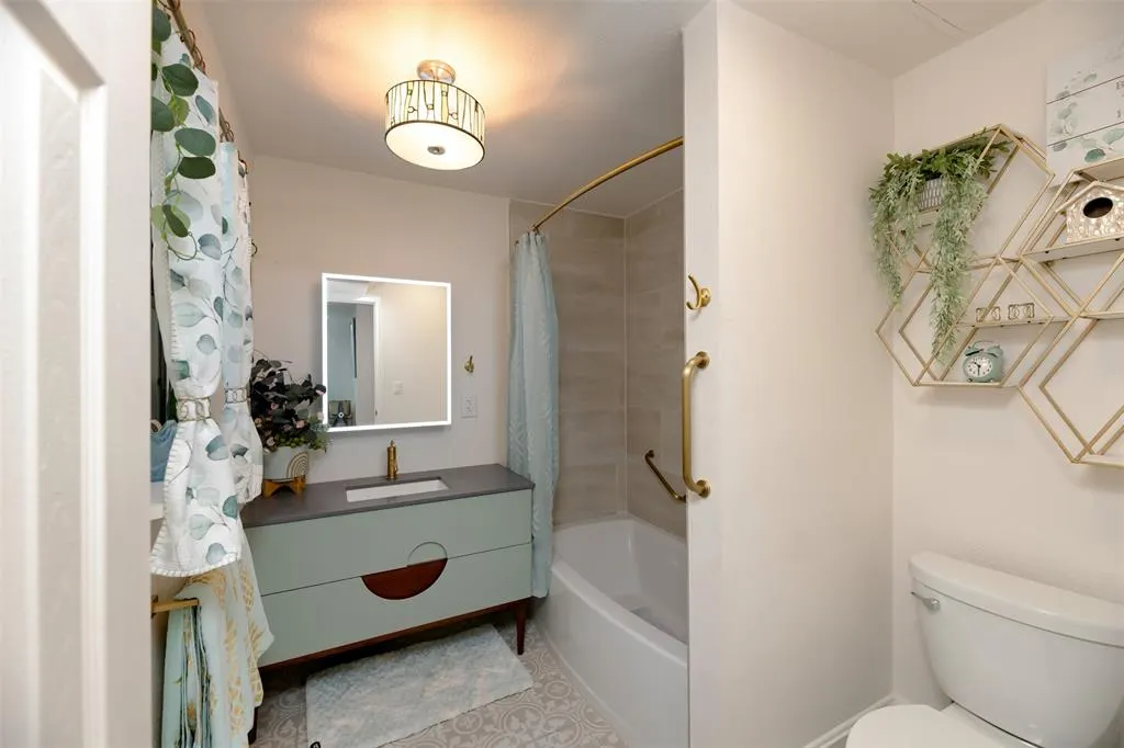 803 Brookhurst Drive