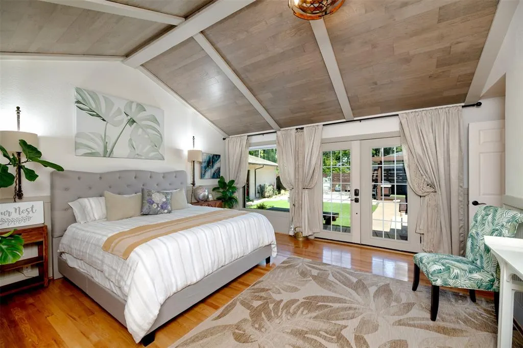 803 Brookhurst Drive