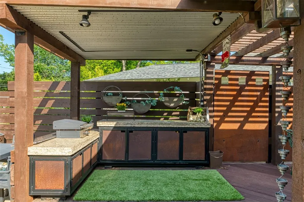 803 Brookhurst Drive