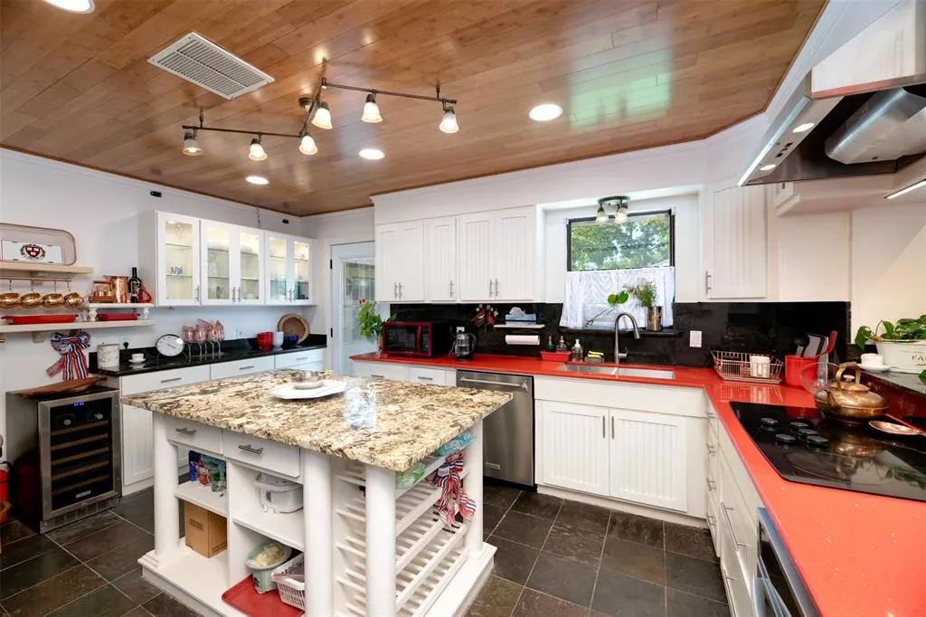 803 Brookhurst Drive