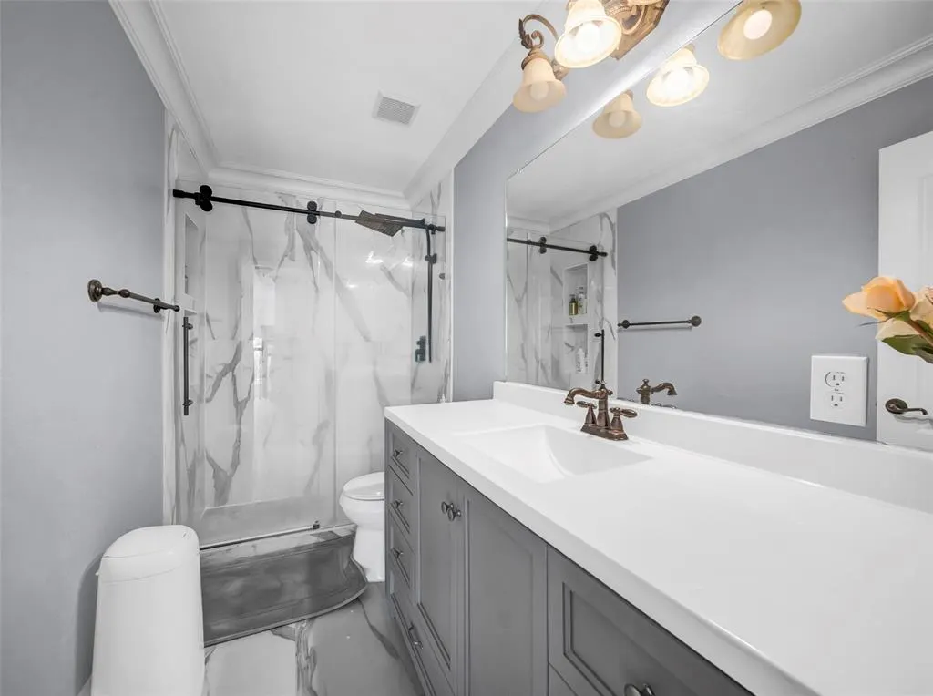 2117 White Rock Lane