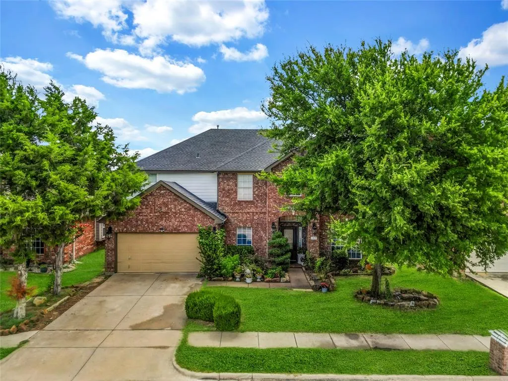 2117 White Rock Lane