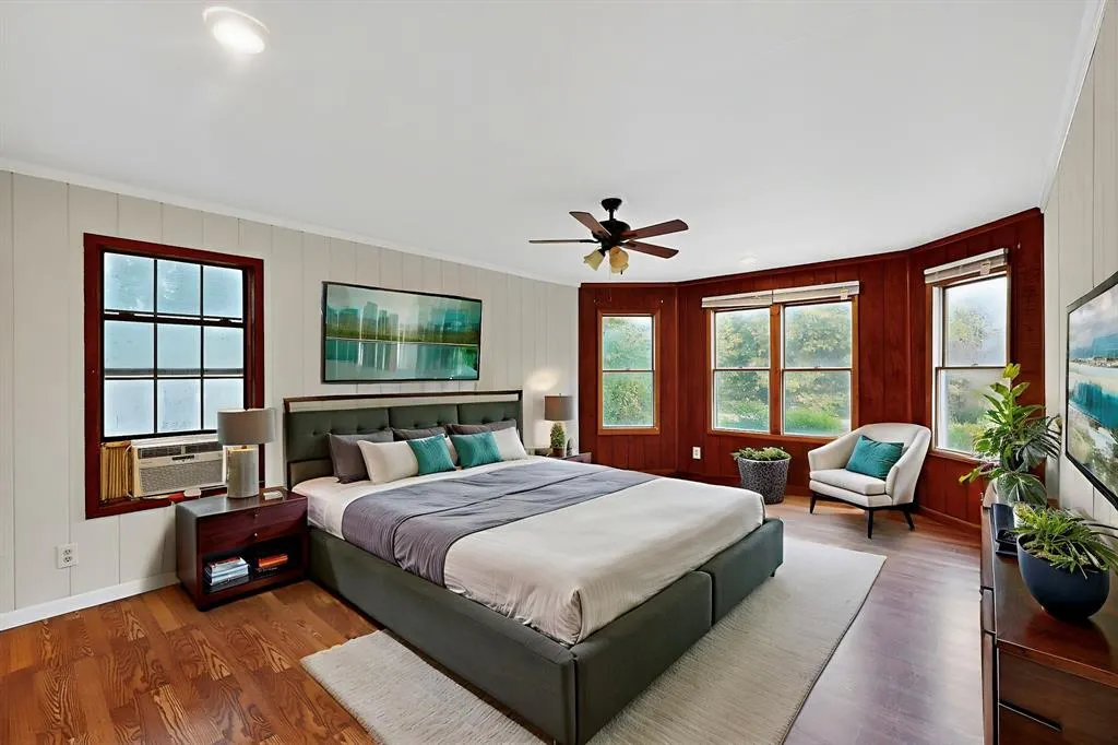 6585 County Road 179