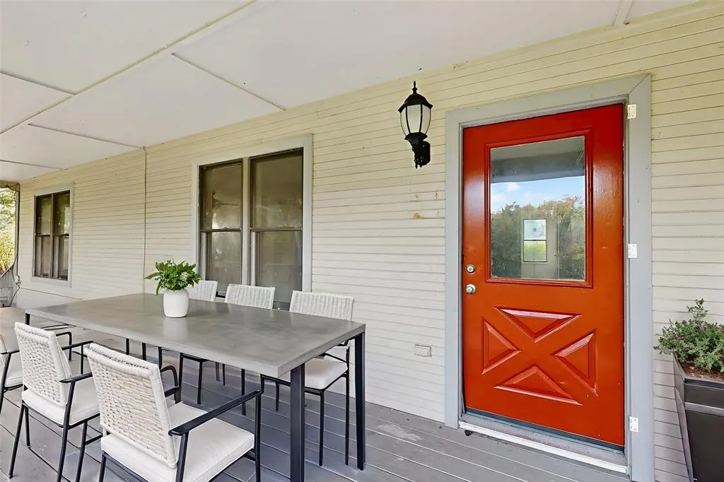 6585 County Road 179