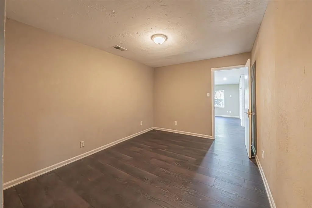 1034 Tipperary Drive