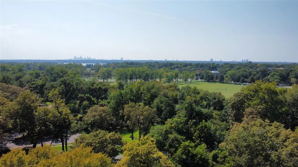 1034 Tipperary Drive