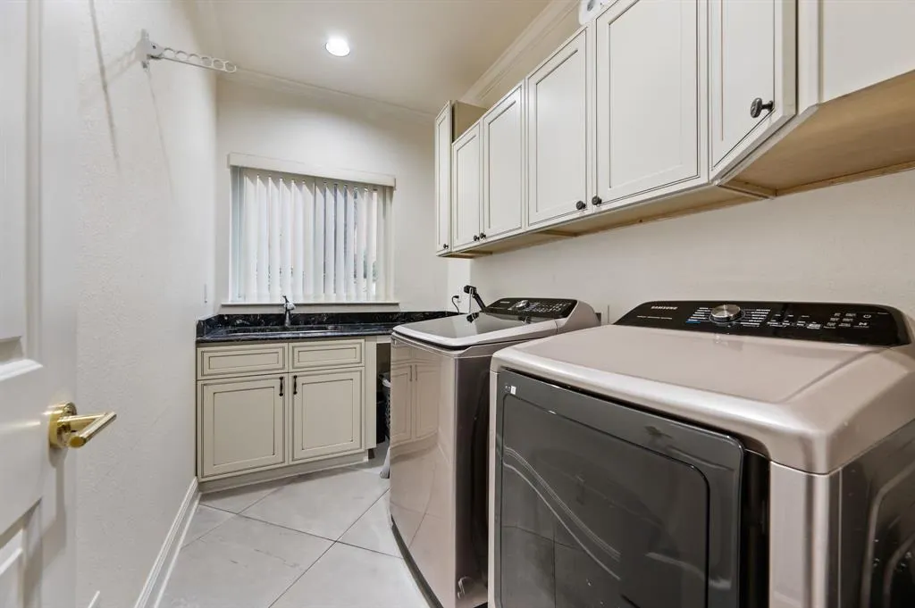 7314 Danashire Avenue