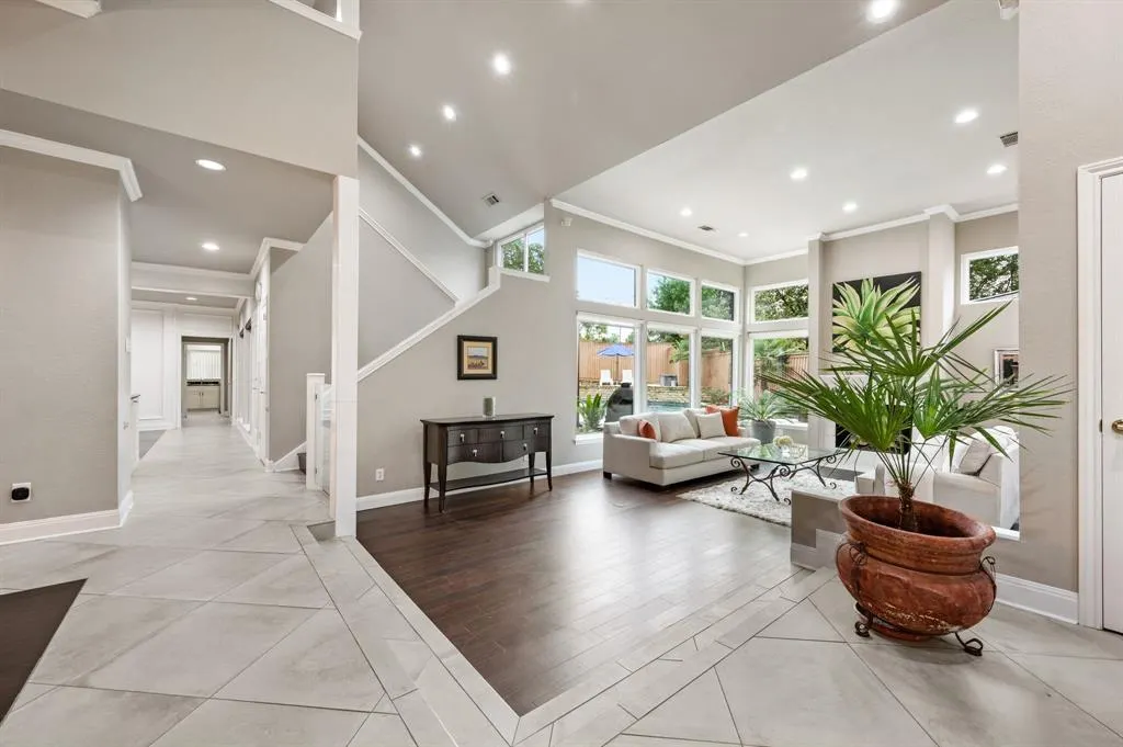 7314 Danashire Avenue