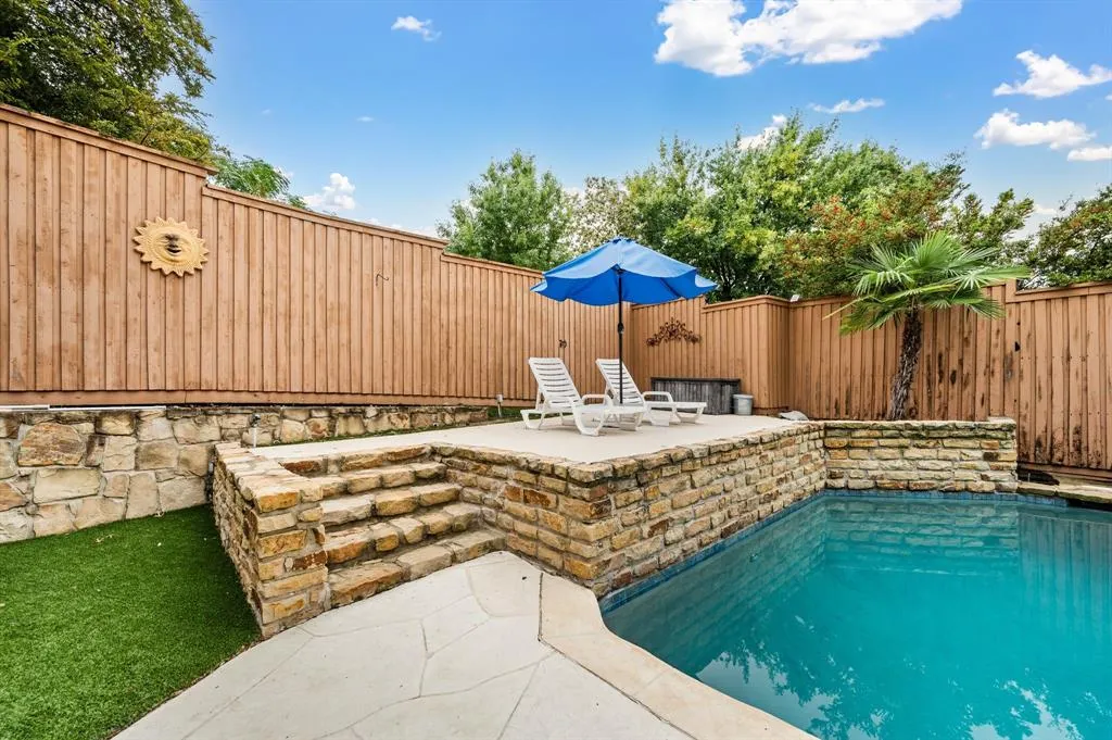 7314 Danashire Avenue