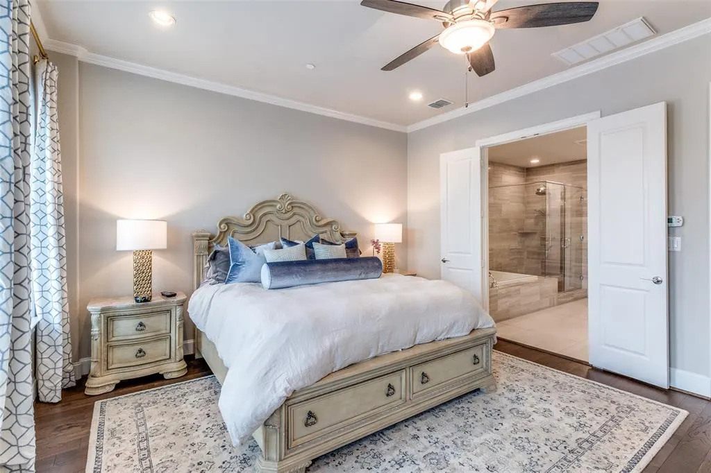 7333 Valley View Lane, #502