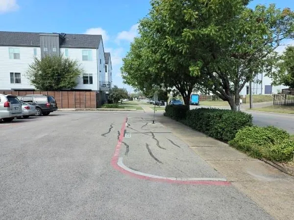 1503 N Garrett Avenue, #103