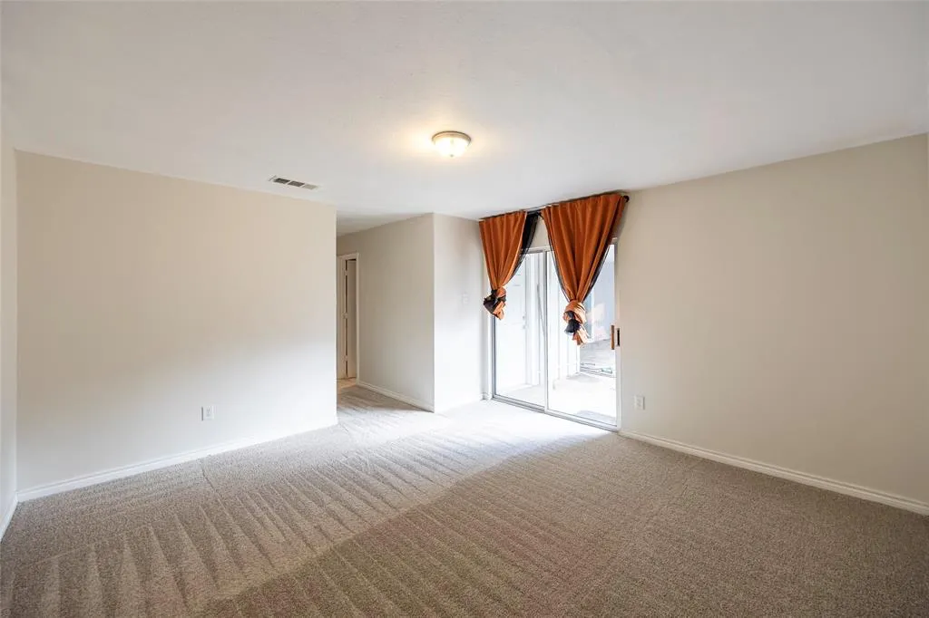 6954 Leameadow Drive