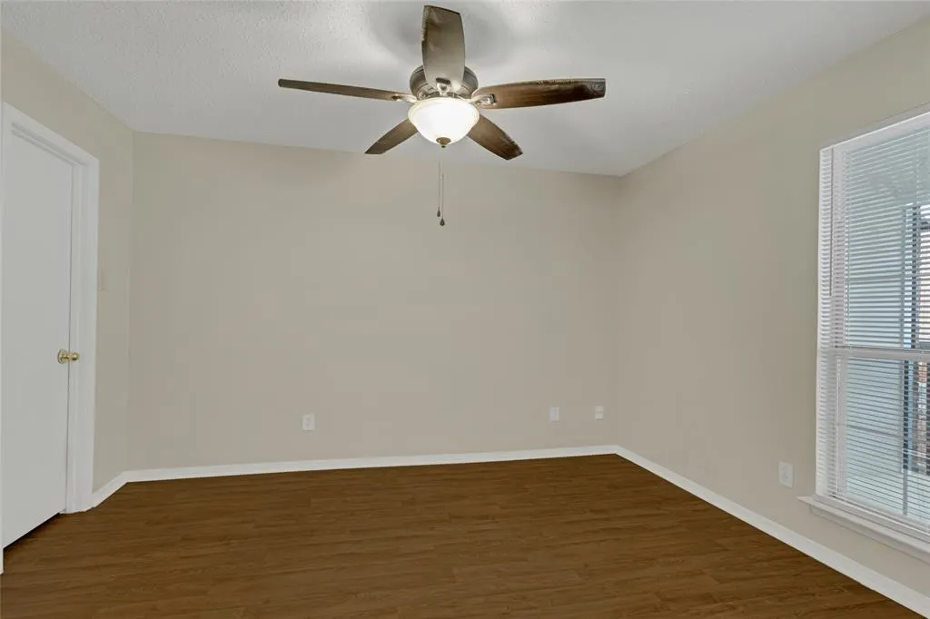 18333 Roehampton Drive, #423