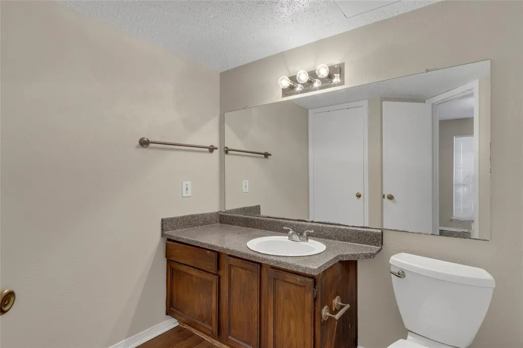 18333 Roehampton Drive, #423