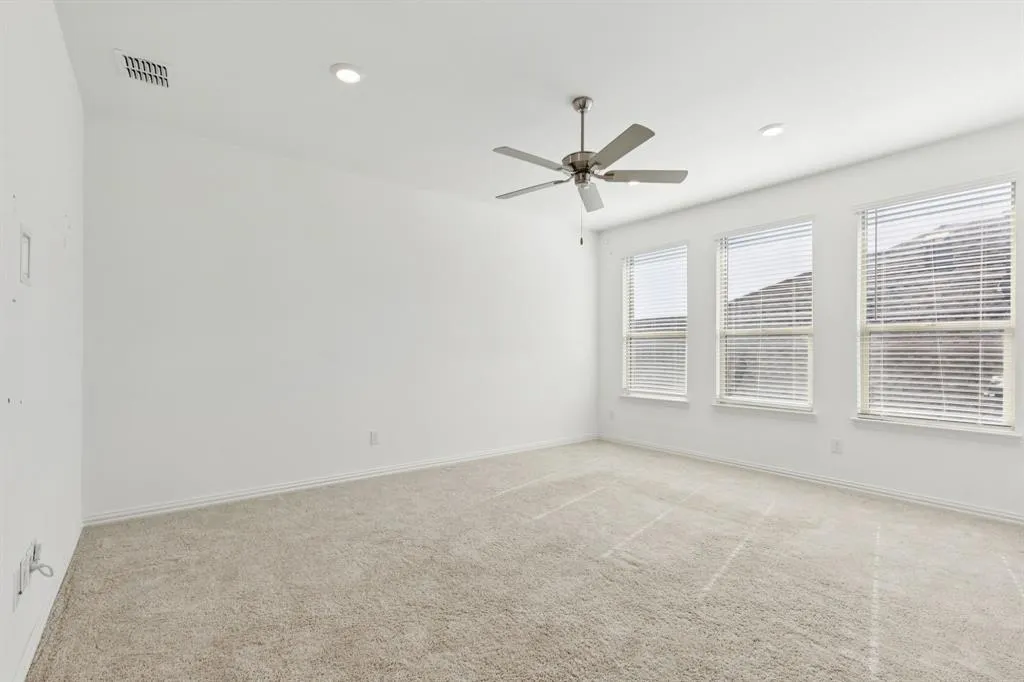 7933 Lindheimer Lane