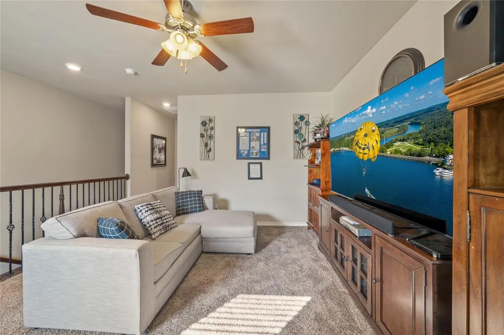 1913 Lake Pine Drive