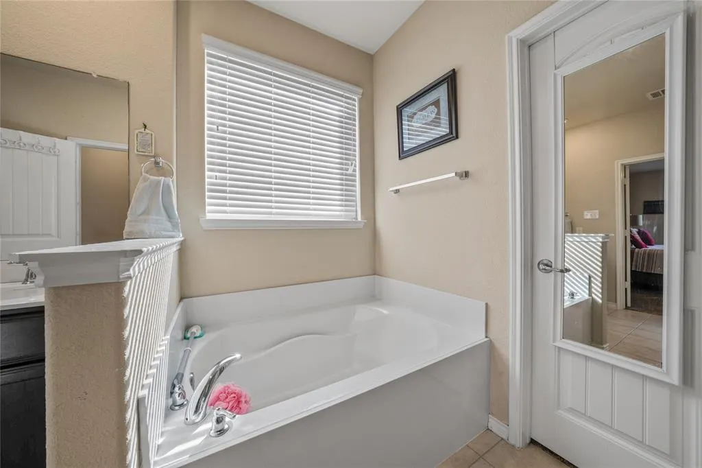 1913 Lake Pine Drive