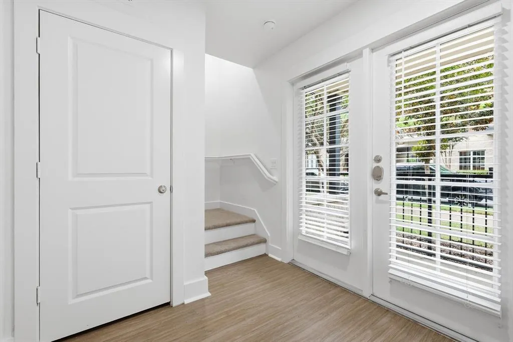 4110 Fairmount Street, #1004