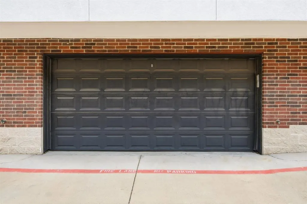 4110 Fairmount Street, #1004