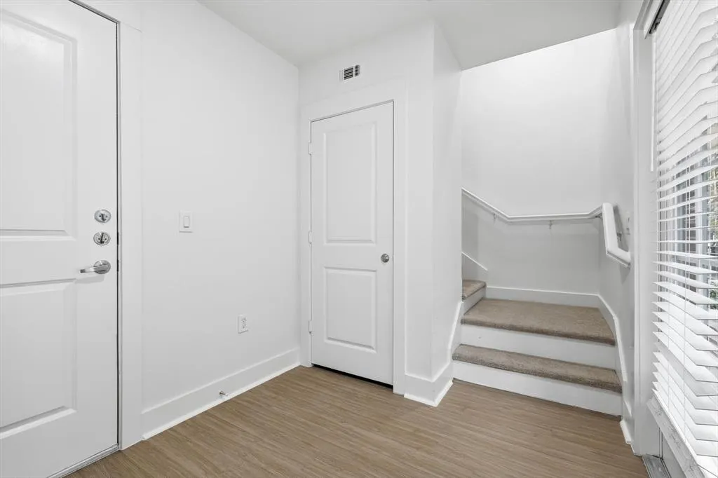 4110 Fairmount Street, #1004