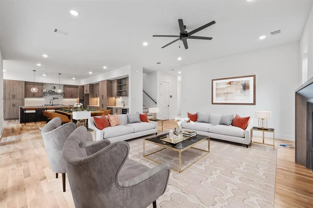 5916 Ellsworth Avenue