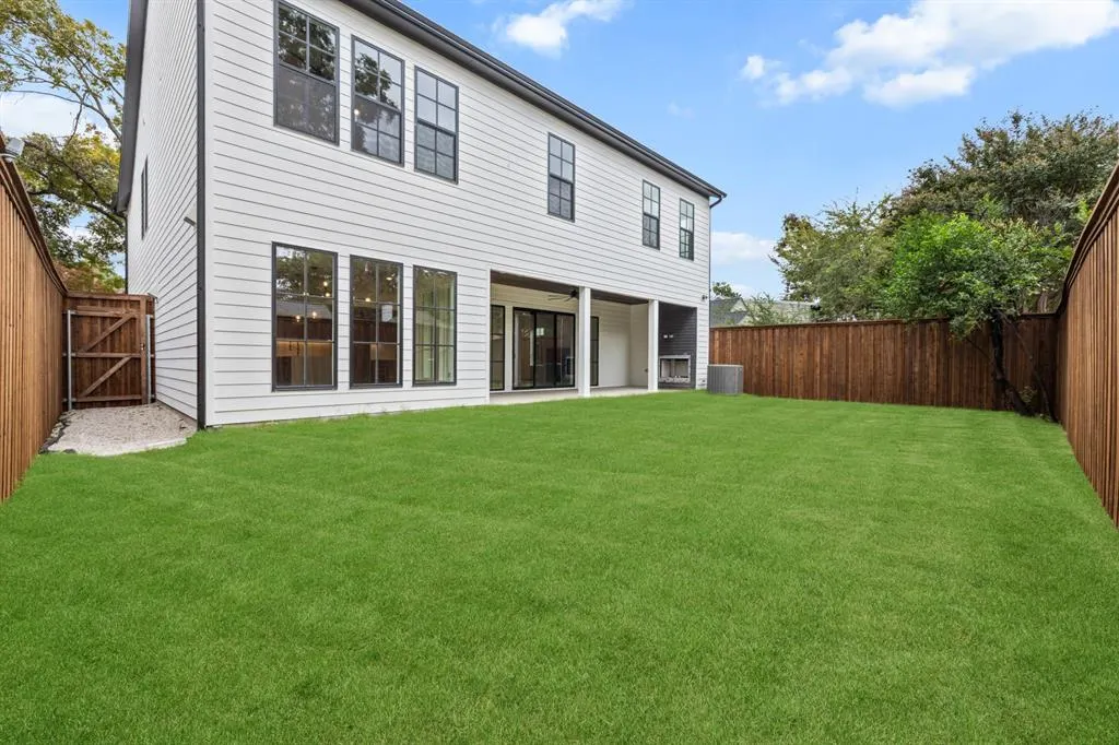 5916 Ellsworth Avenue