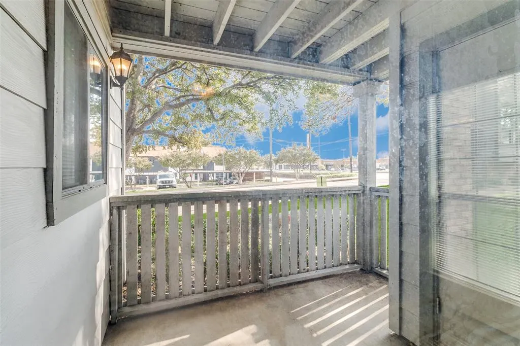 15151 Berry Trail, #407