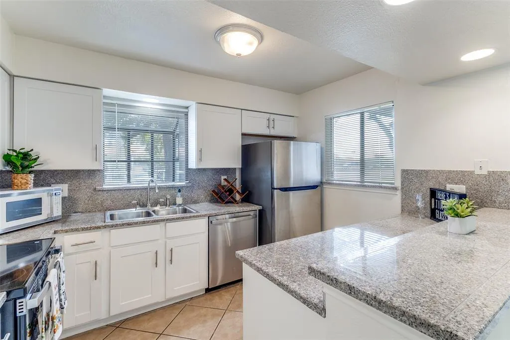 15151 Berry Trail, #407