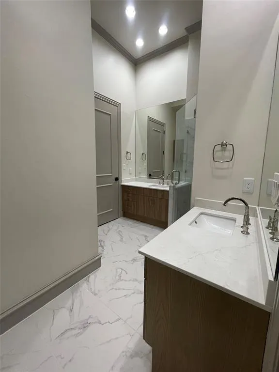 3500 Fairmount Street, #129