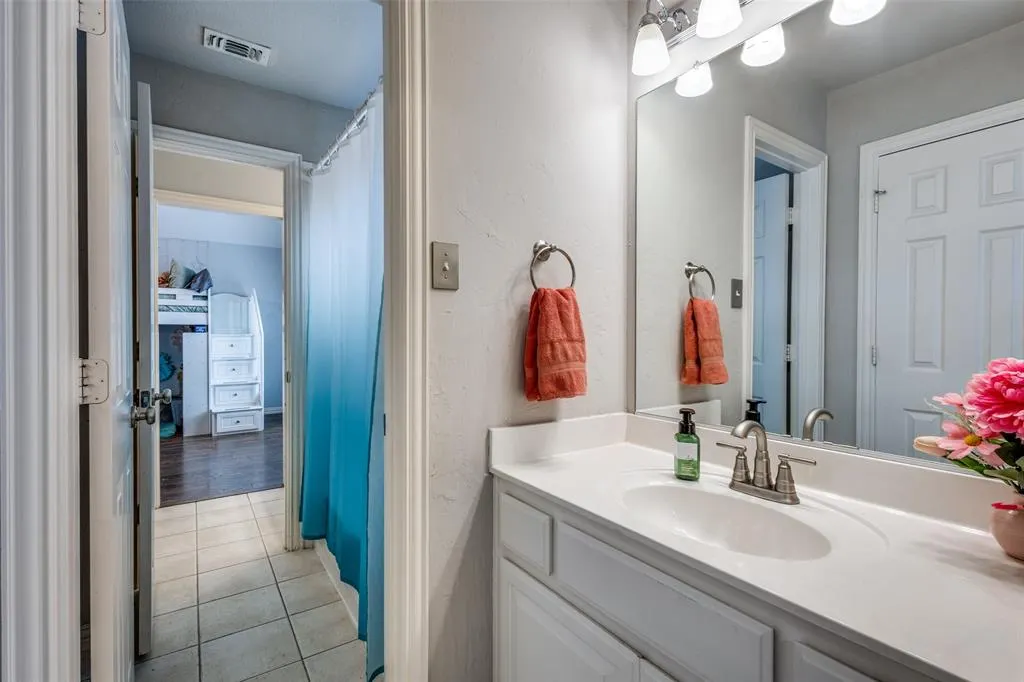 905 Bristlewood Drive