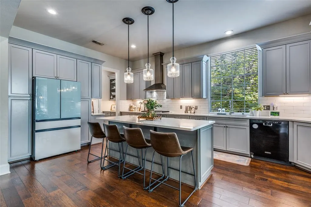 905 Bristlewood Drive