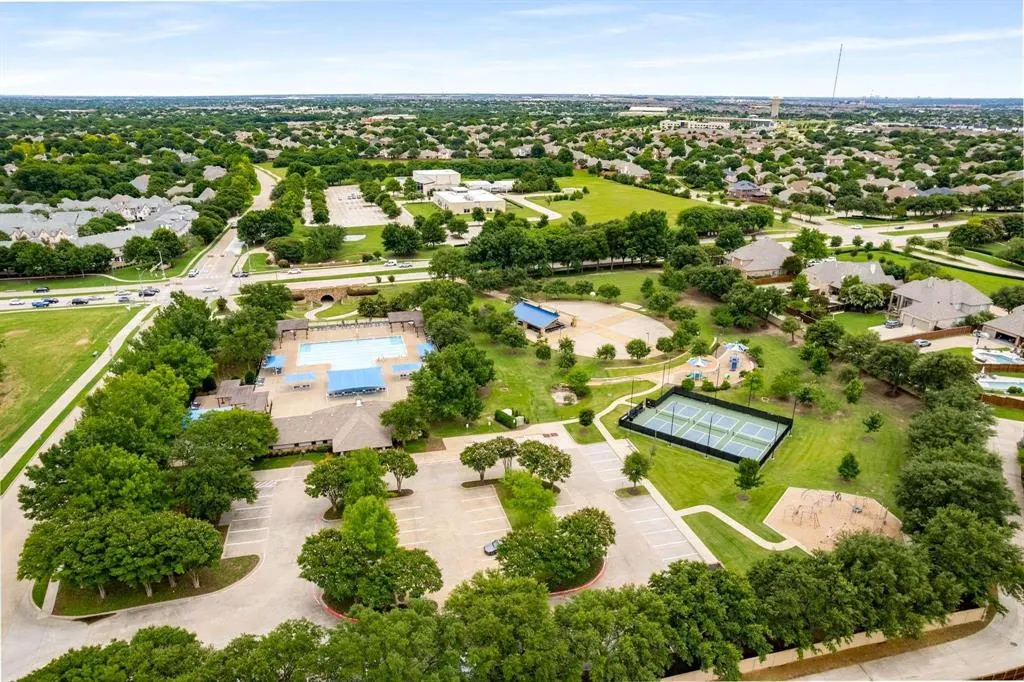 905 Bristlewood Drive