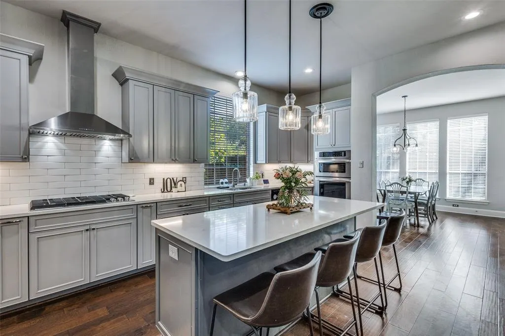 905 Bristlewood Drive