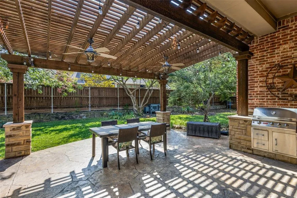 905 Bristlewood Drive