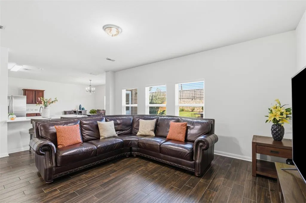 14229 Bridgeview Lane