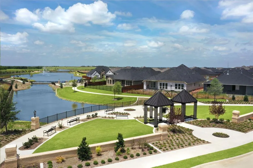 2837 Paddington Drive