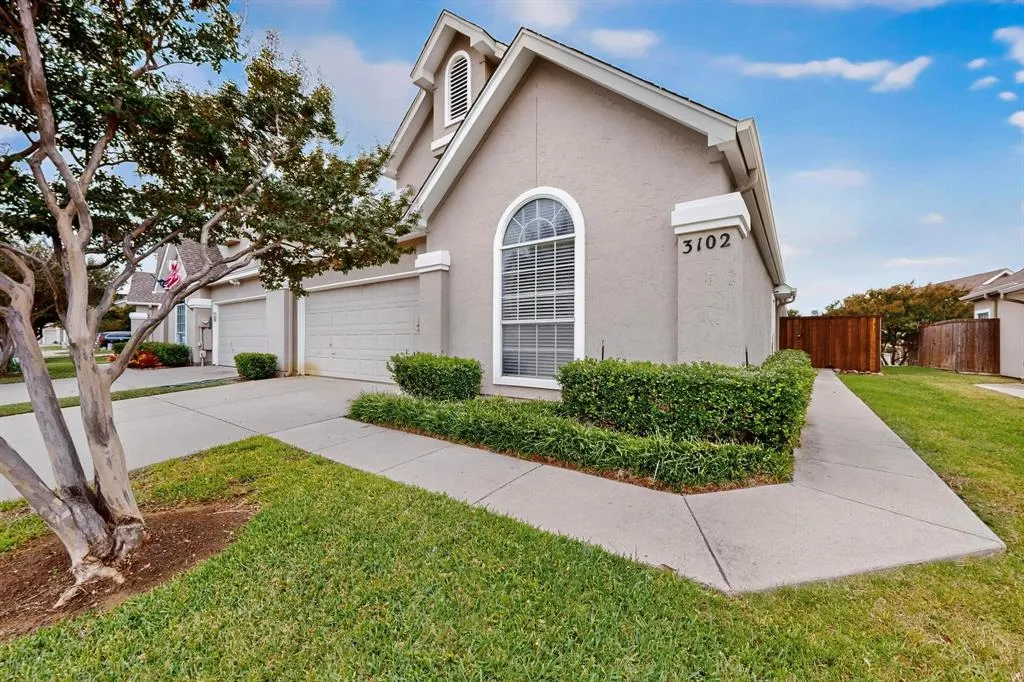 8400 Hickory Street, #3102