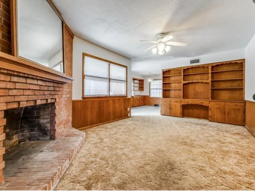 6225 Berryhill Street