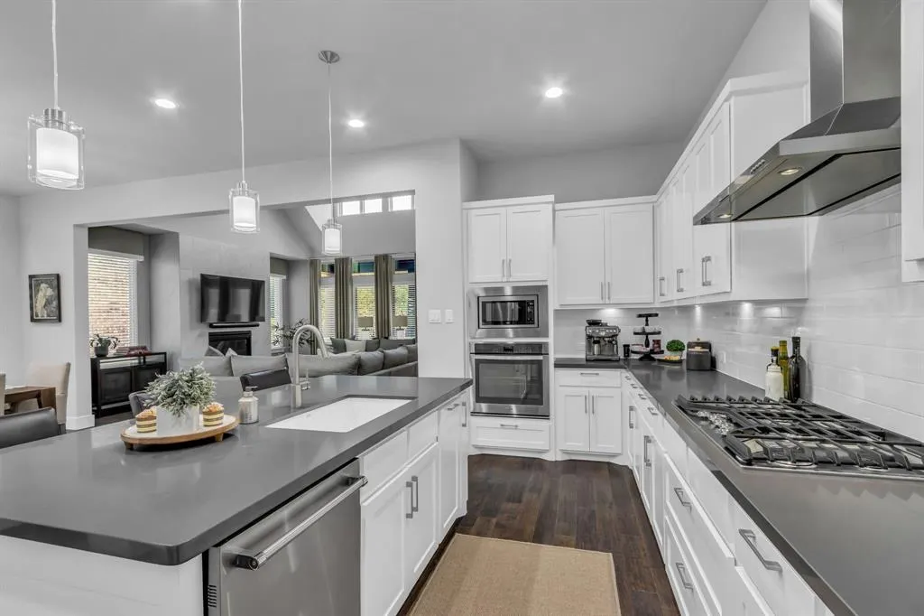 5805 Dr Kenneth Cooper Drive