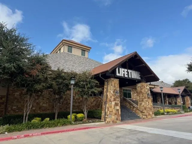 5805 Dr Kenneth Cooper Drive