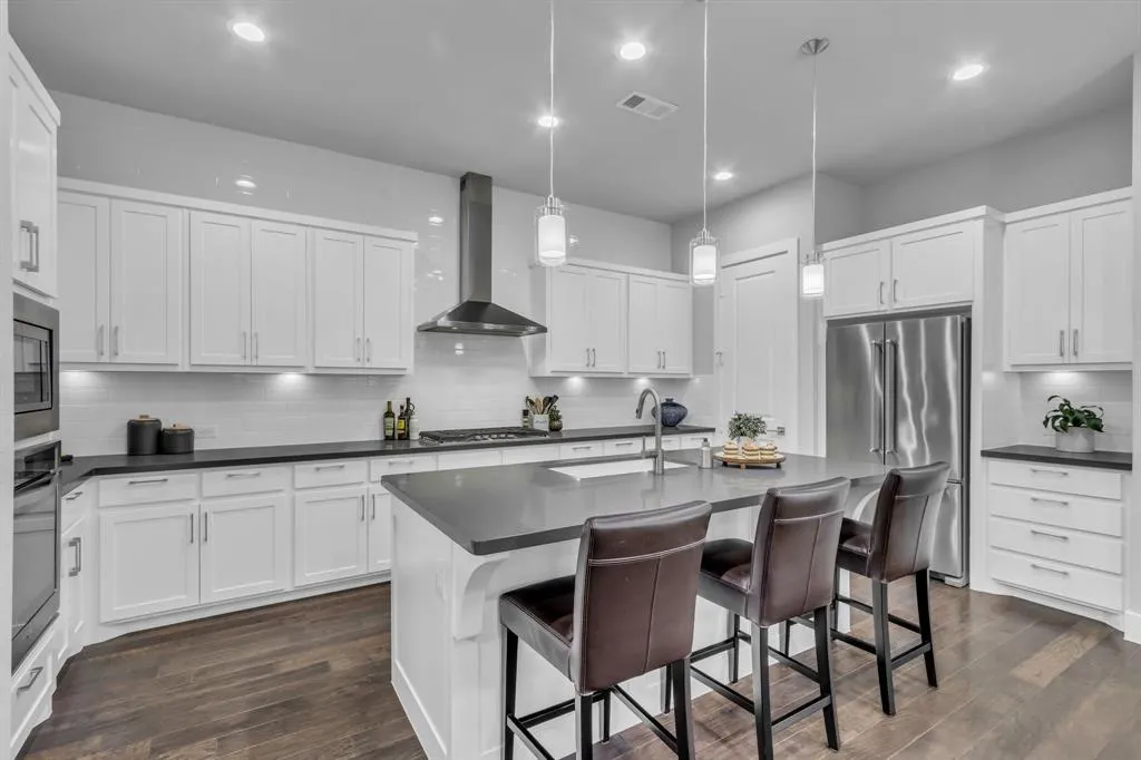 5805 Dr Kenneth Cooper Drive