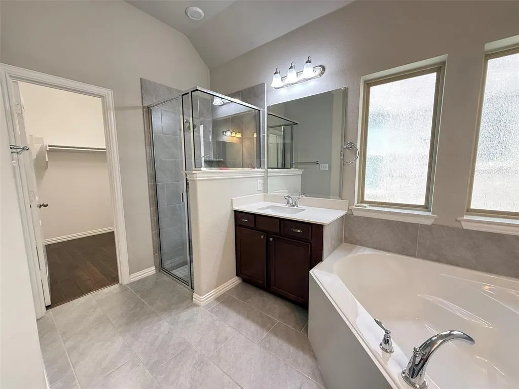 2909 Hackberry Creek Trail