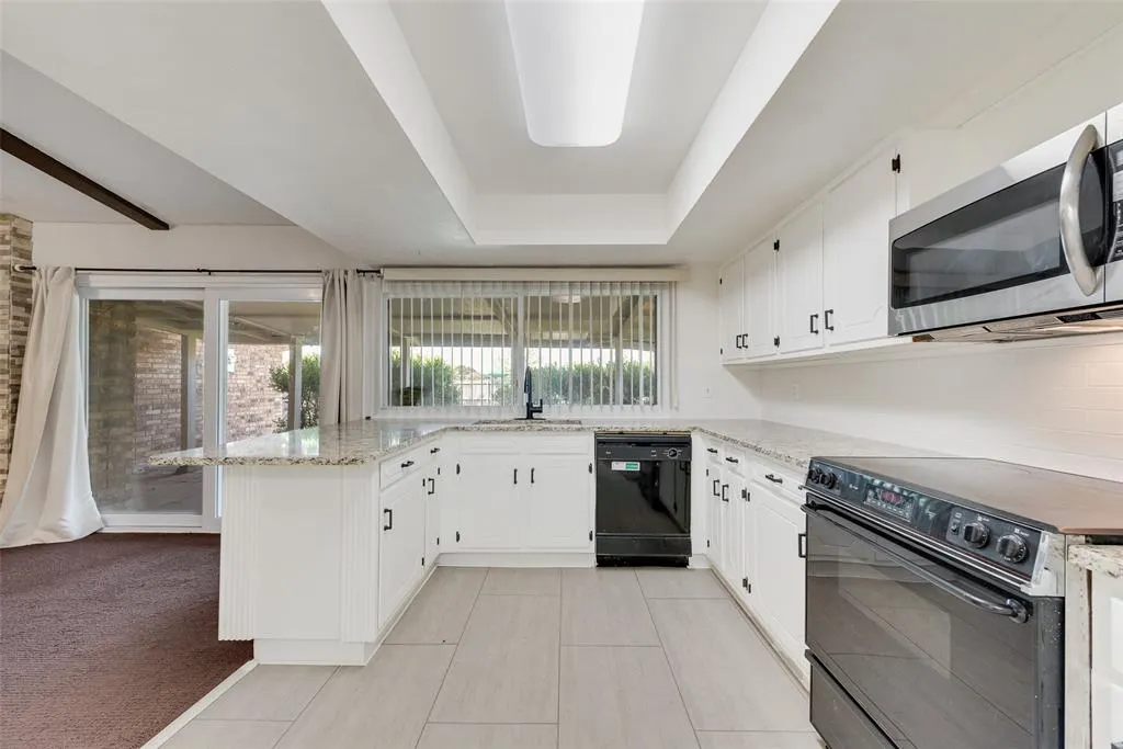 8515 Baumgarten Drive